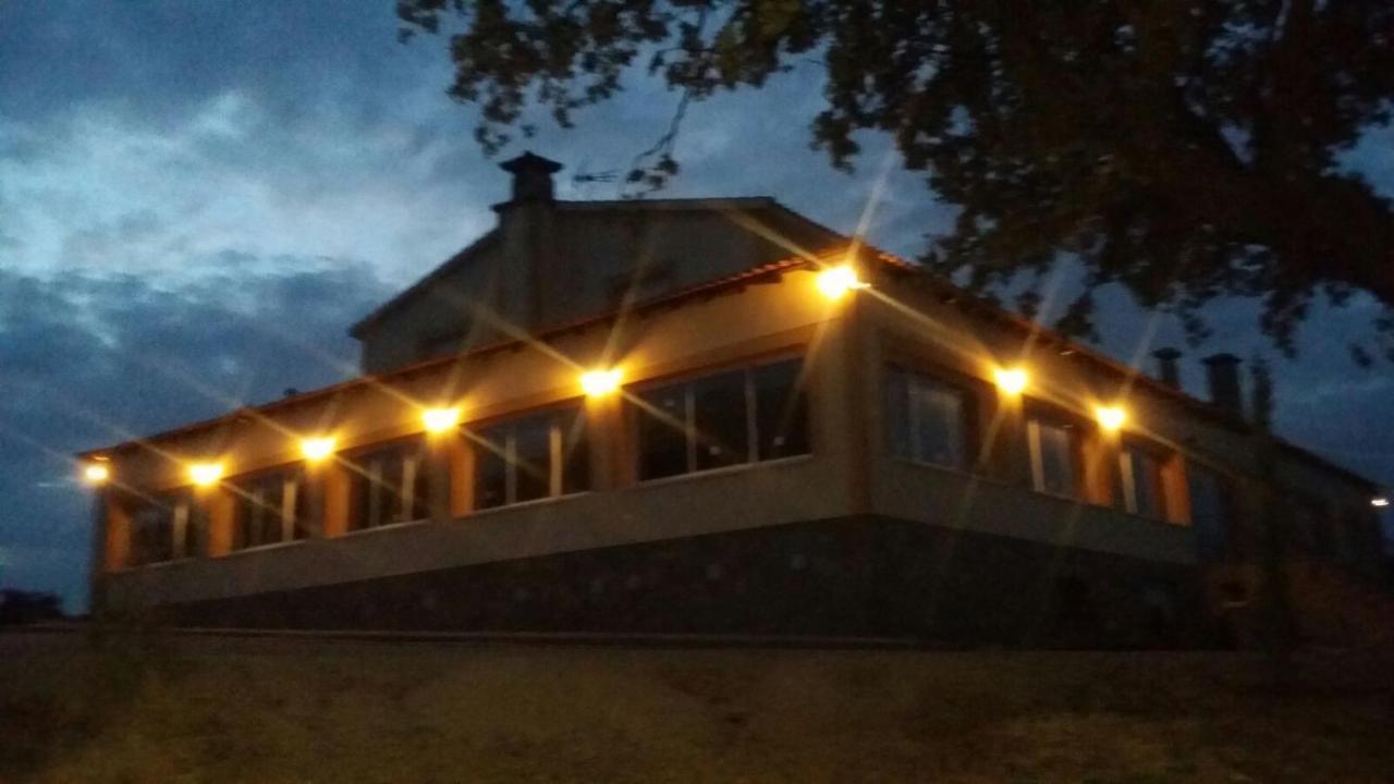 Casa Rural Encinar De Las Flores Los Navalucillos 外观 照片