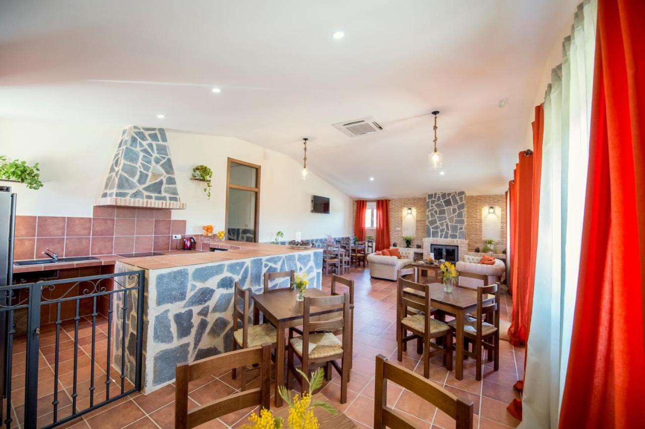 Casa Rural Encinar De Las Flores Los Navalucillos 外观 照片