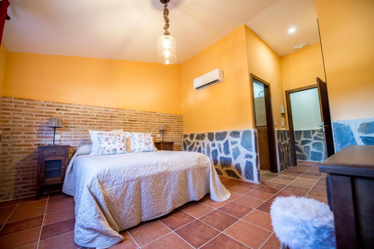 Casa Rural Encinar De Las Flores Los Navalucillos 外观 照片