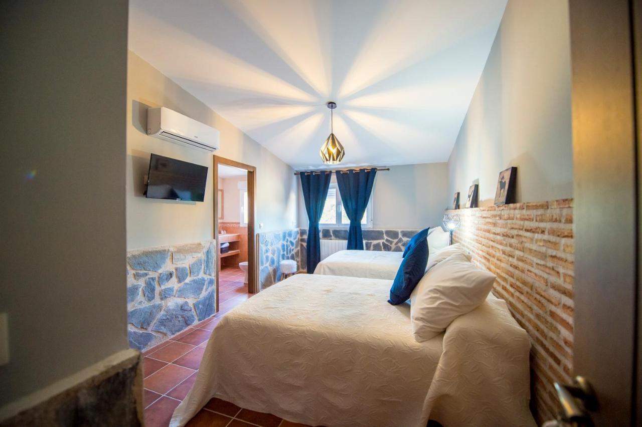 Casa Rural Encinar De Las Flores Los Navalucillos 外观 照片